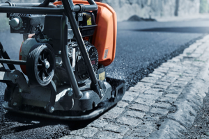 Виды дорожных вибраторов и их применение в строительстве дорог