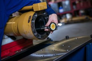 Проверка и ремонт гидроцилиндров