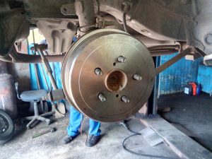 Замена и ремонт тормозных дисков и барабанов